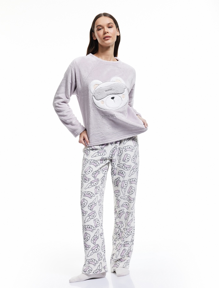  Rahat Kalıp Ayıcık Aplike Detaylı Uzun Kollu Peluş Polar Pijama Takımı