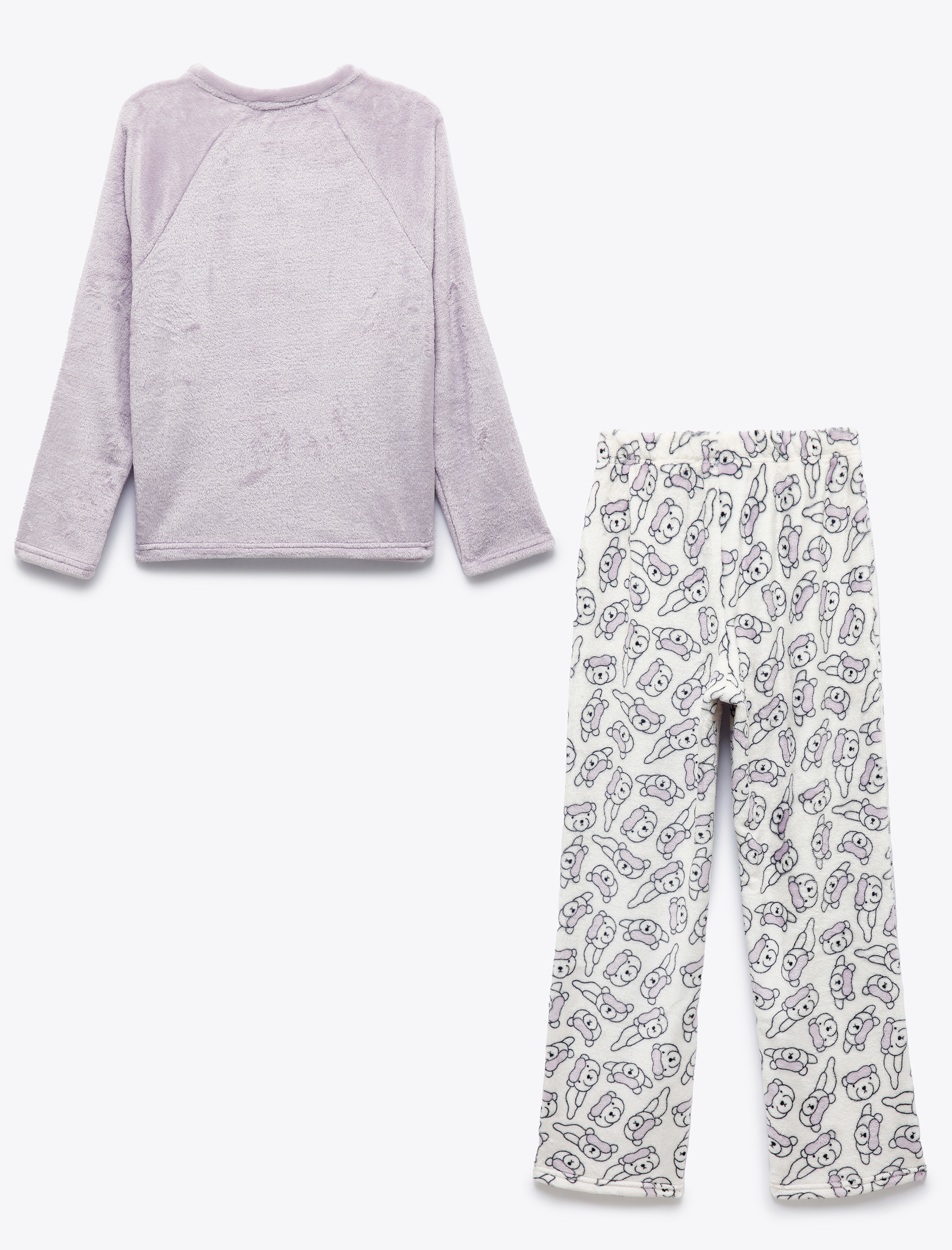   Rahat Kalıp Ayıcık Aplike Detaylı Uzun Kollu Peluş Polar Pijama Takımı