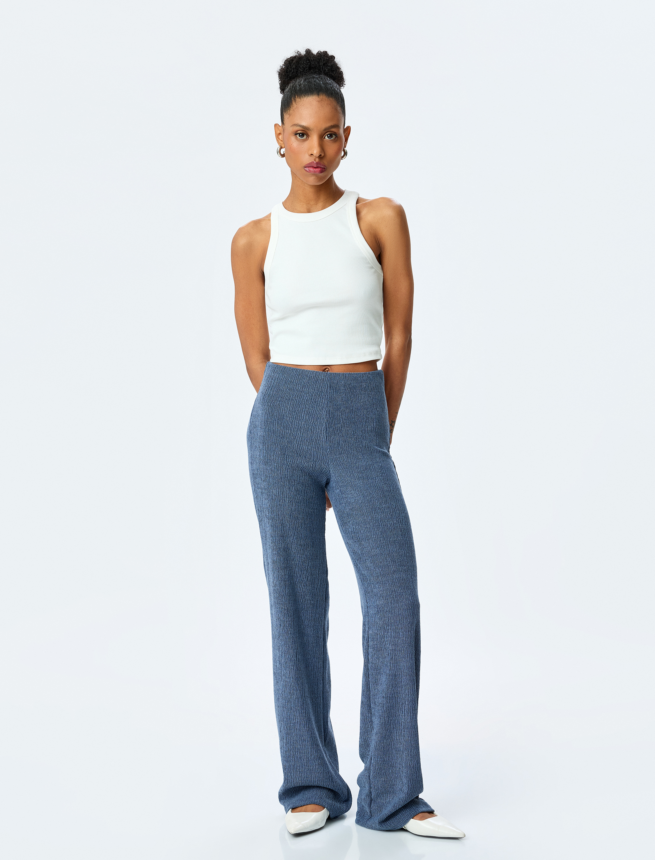 Slim Fit Dokulu Yüksek Bel Bol Paça Pantolon