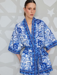 Çiçek Desenli Uzun Kemerli Kimono Ceket