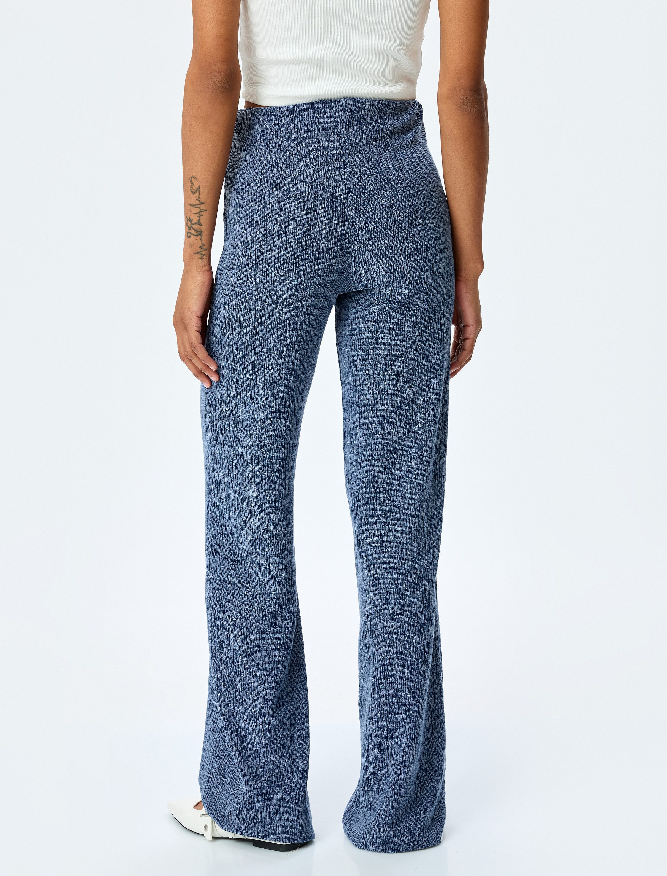 Slim Fit Dokulu Yüksek Bel Bol Paça Pantolon