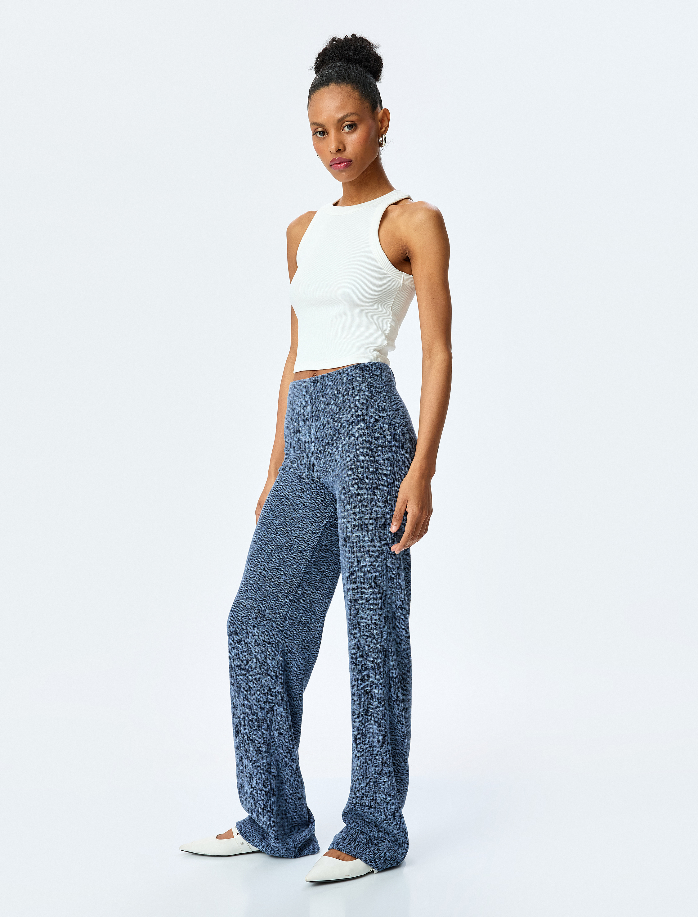 Koton Kadın Slim Fit Dokulu Yüksek Bel Bol Paça Pantolon -1