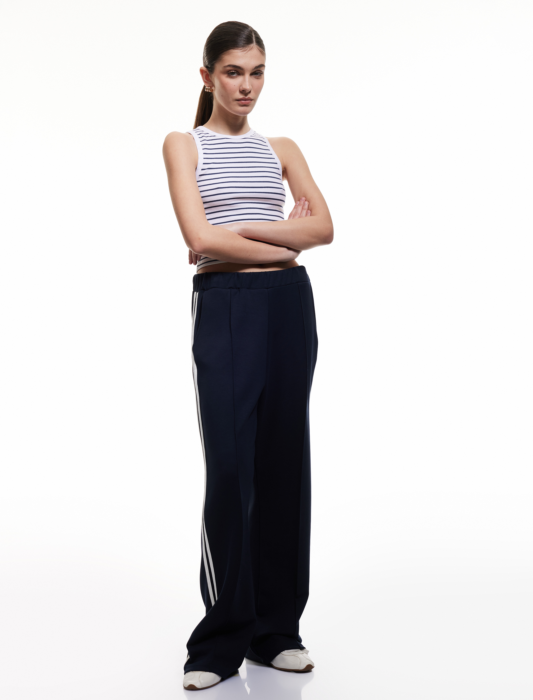   Pamuklu Kolsuz Bisiklet Yaka Fitilli Crop Atlet