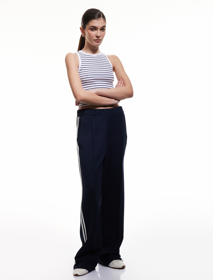  Pamuklu Kolsuz Bisiklet Yaka Fitilli Crop Atlet