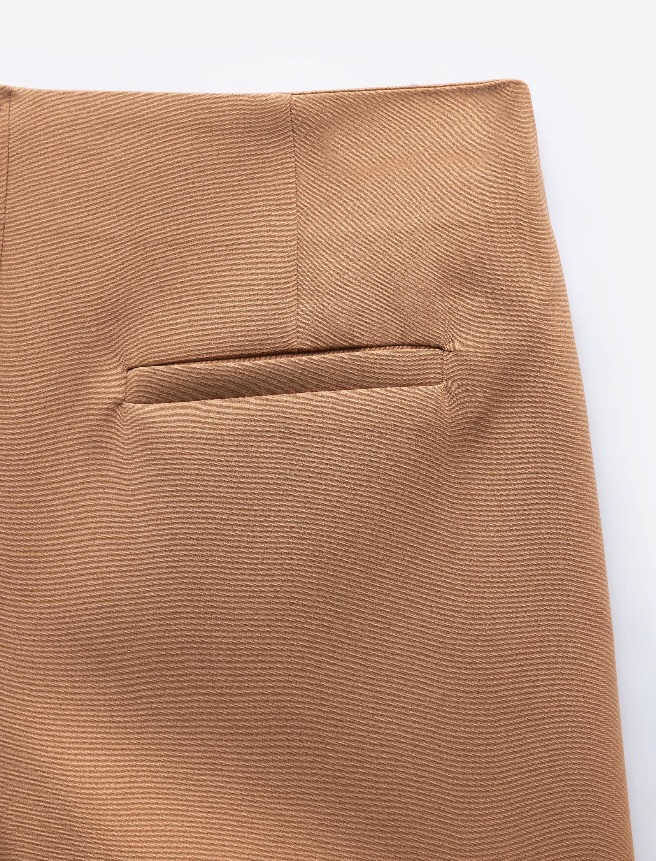   Regular Fit Tek Cep Detaylı Mini Şort Etek