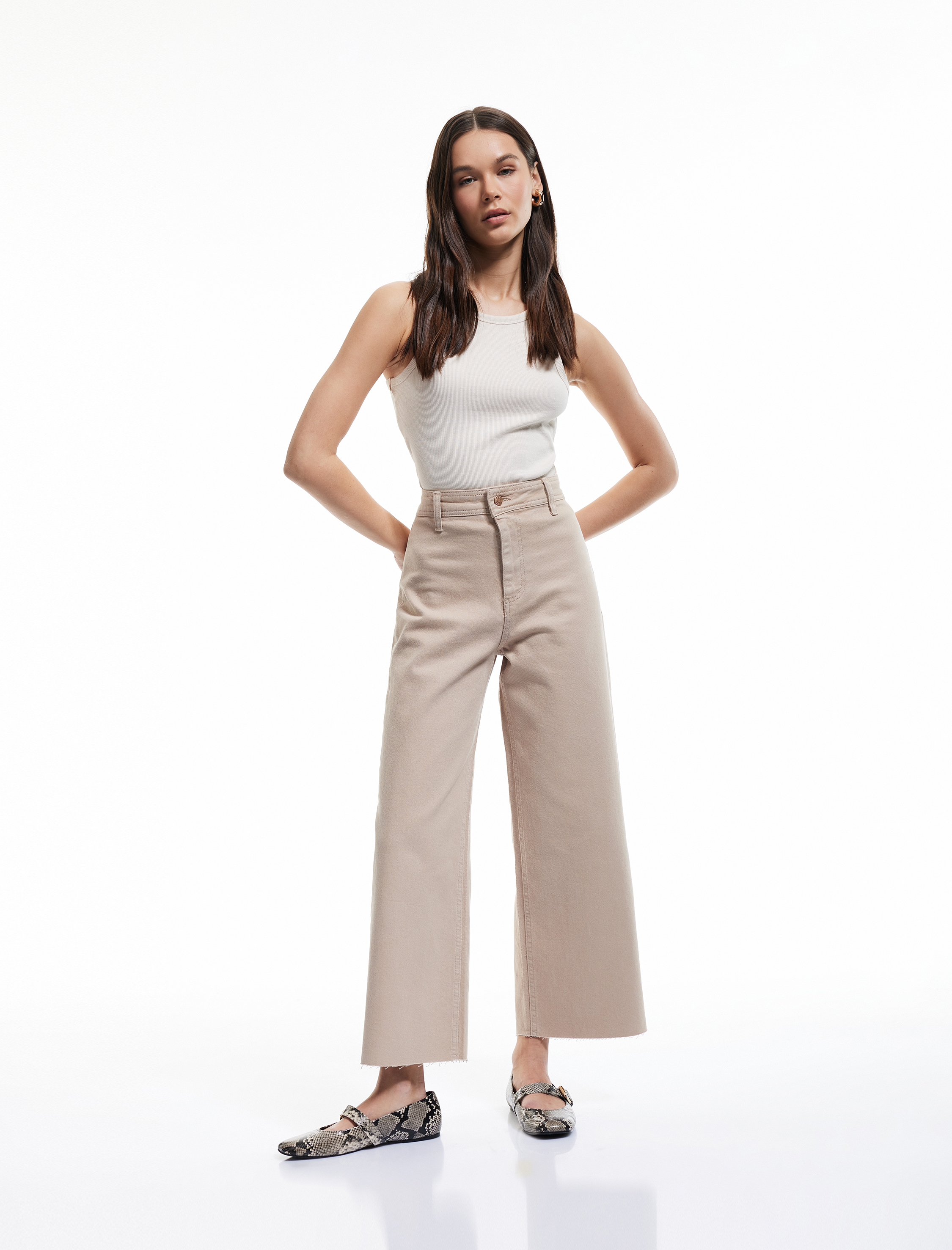   Pamuklu Geniş Kalıp Cepli Düğmeli Crop Geniş Paça Denim Pantolon - Culotte Jean