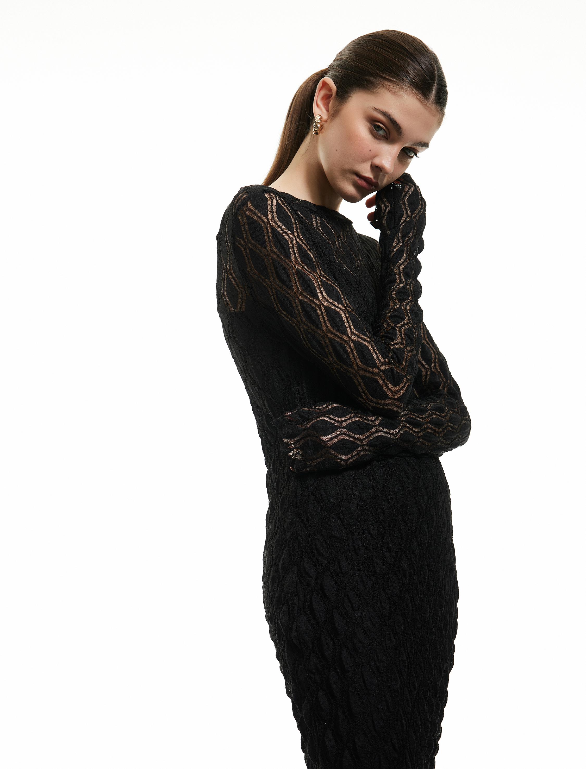 Siyah Kadın Yarı Transparan Bisiklet Yaka Uzun Kollu Dokulu Midi