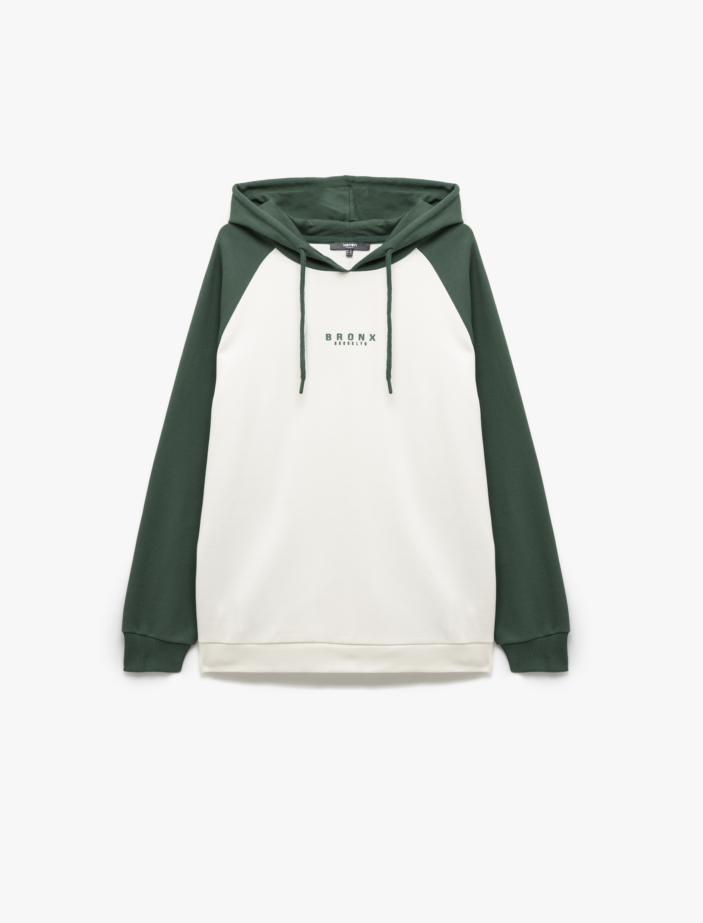   Uzun Kollu Kapşonlu Renk Kontrastlı Baskılı Hoodie