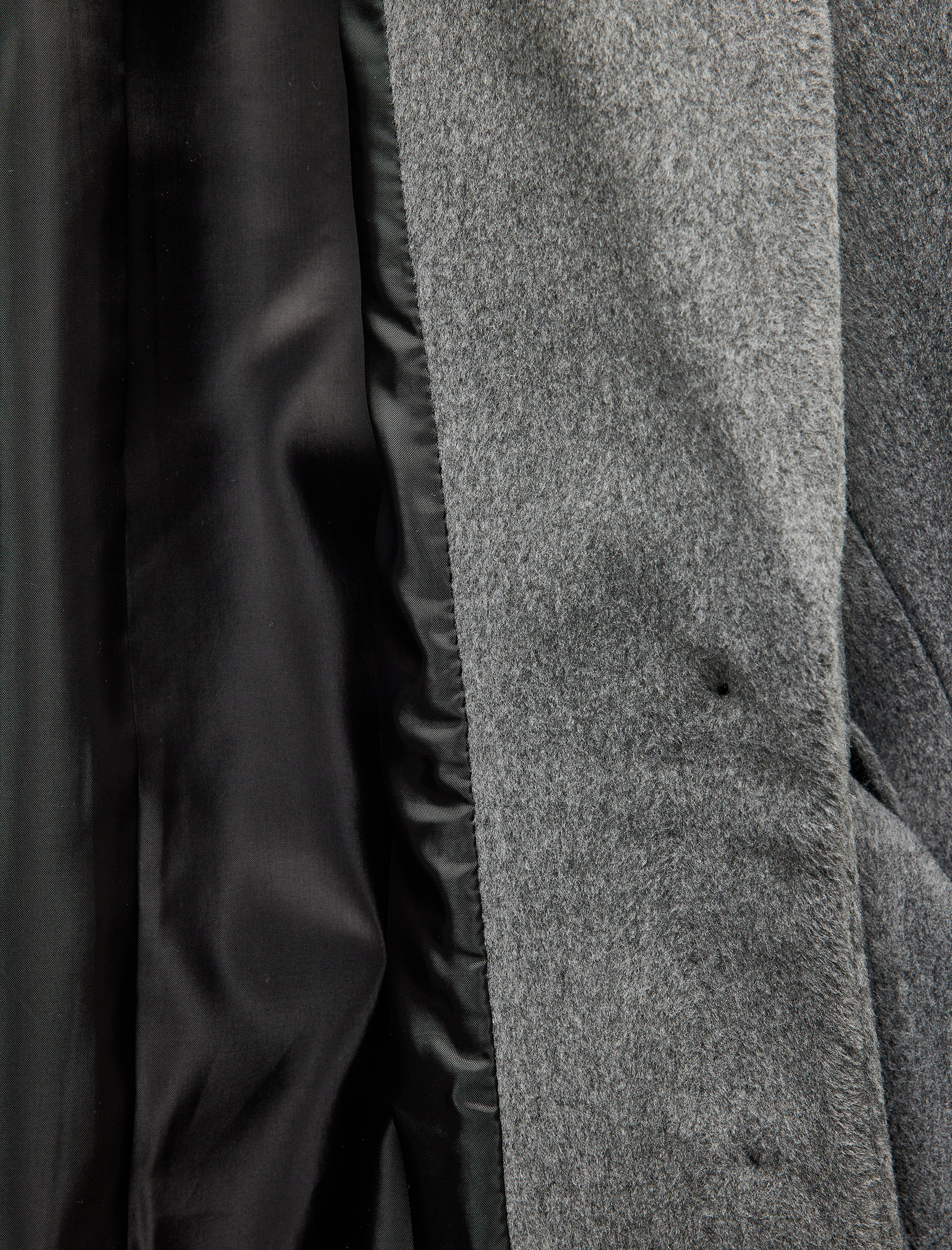   Yumuşak Dokulu Kemer Detaylı Cepli Kruvaze Kısa Kaban