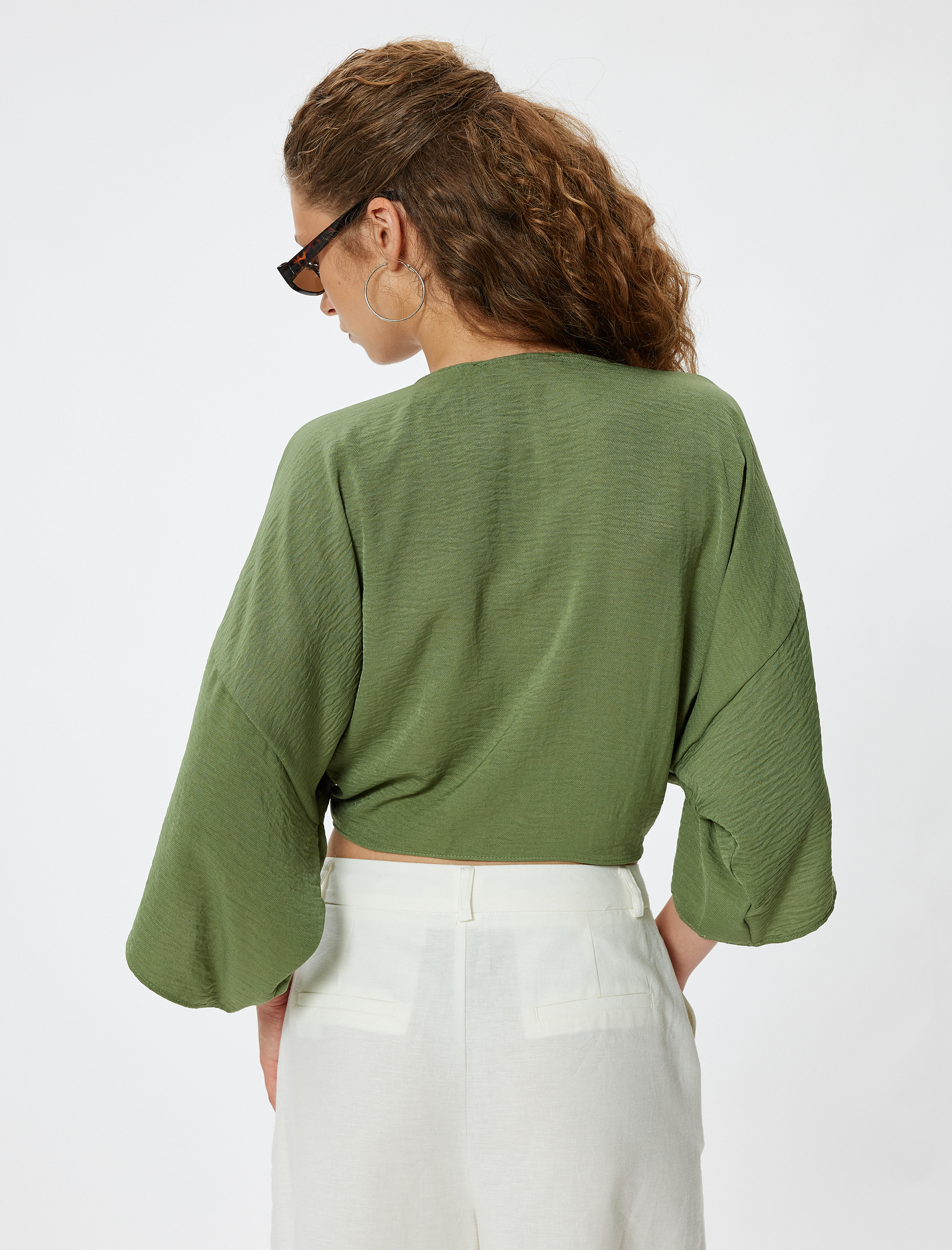   Crop Üst V Yaka Bağlama Detaylı Oversize