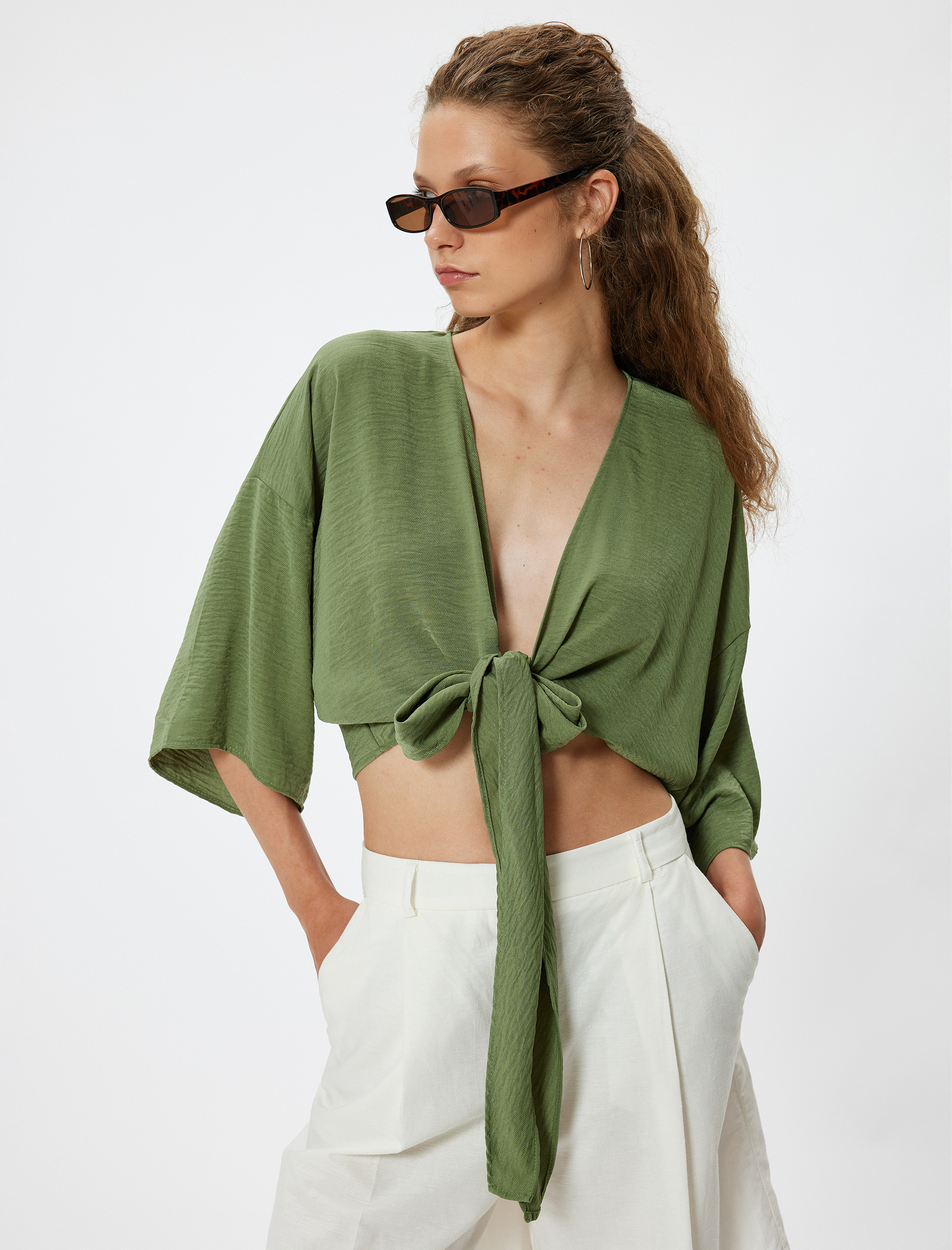   Crop Üst V Yaka Bağlama Detaylı Oversize