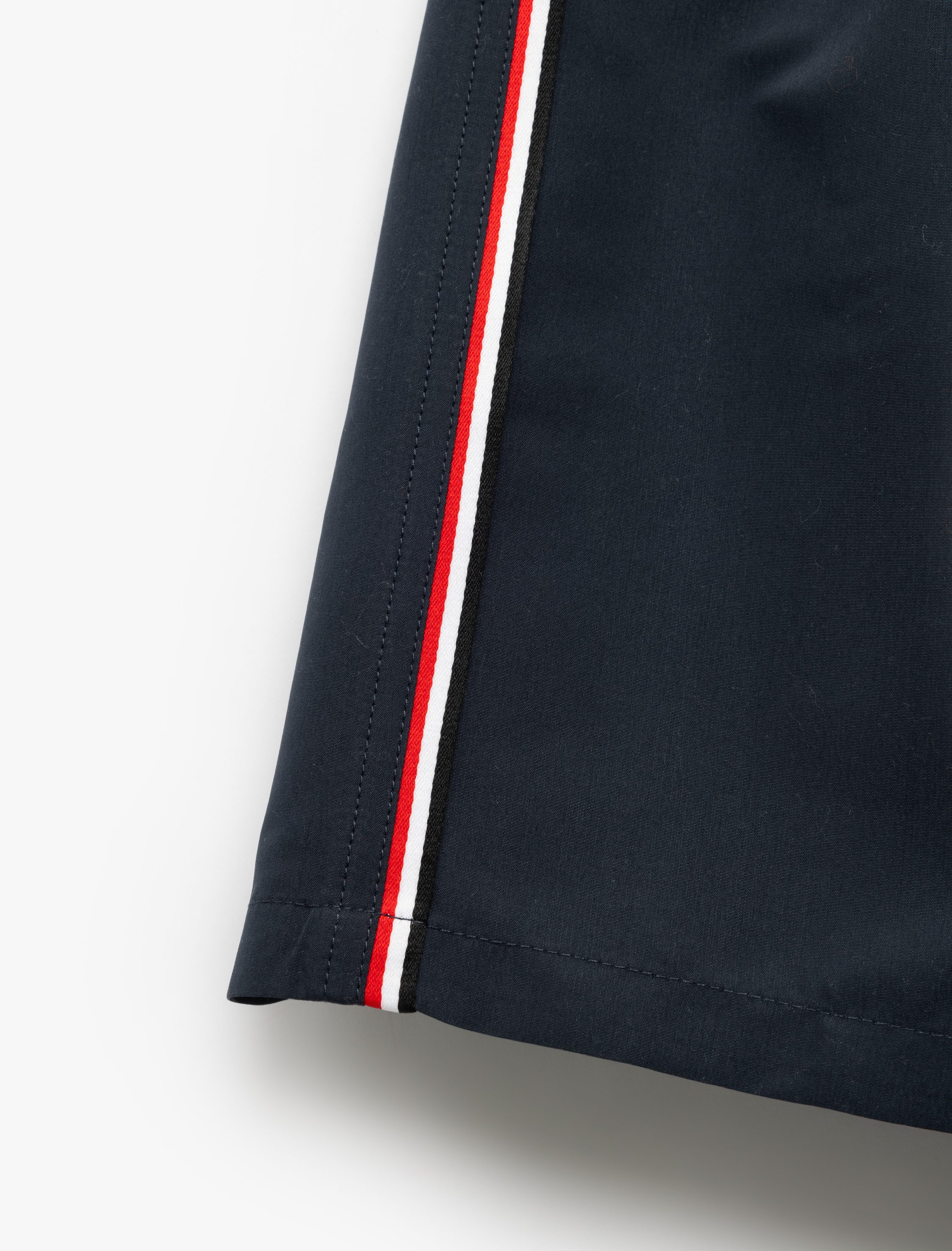   Şerit Detaylı Beli Bağcıklı Oversize Deniz Şortu