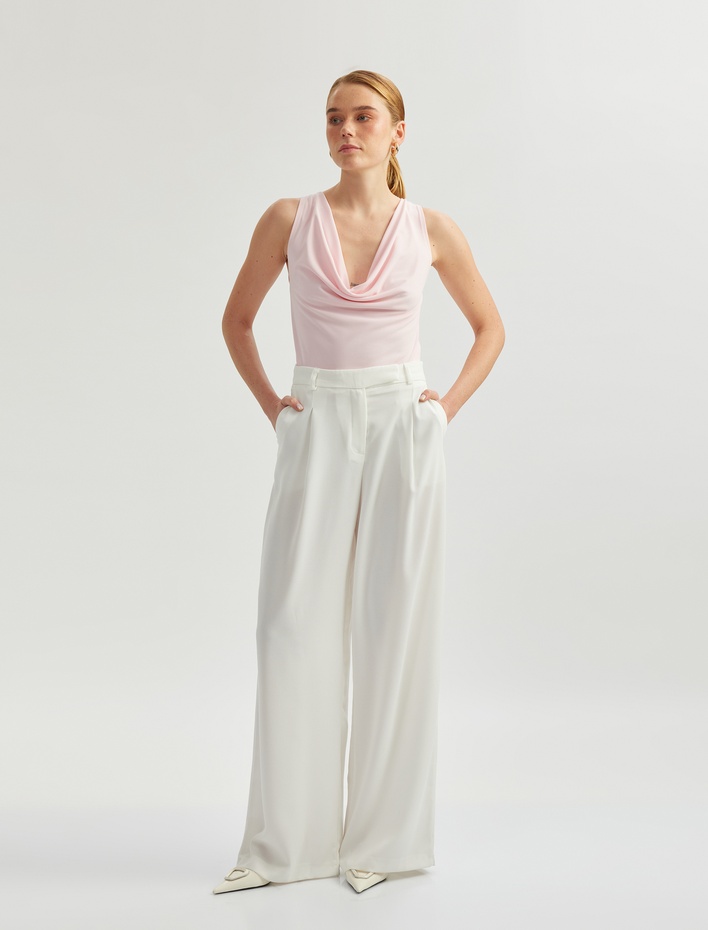  Degaje Yaka Kolsuz Bluz