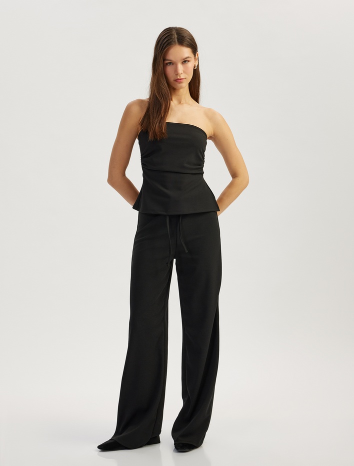  Beli Bağcıklı Rahat Kesim Düz Paça Pantolon