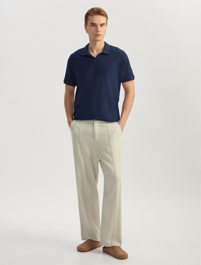  Pamuklu Pike Kumaş Kısa Kollu Regular Fit V Yaka Polo Tişört