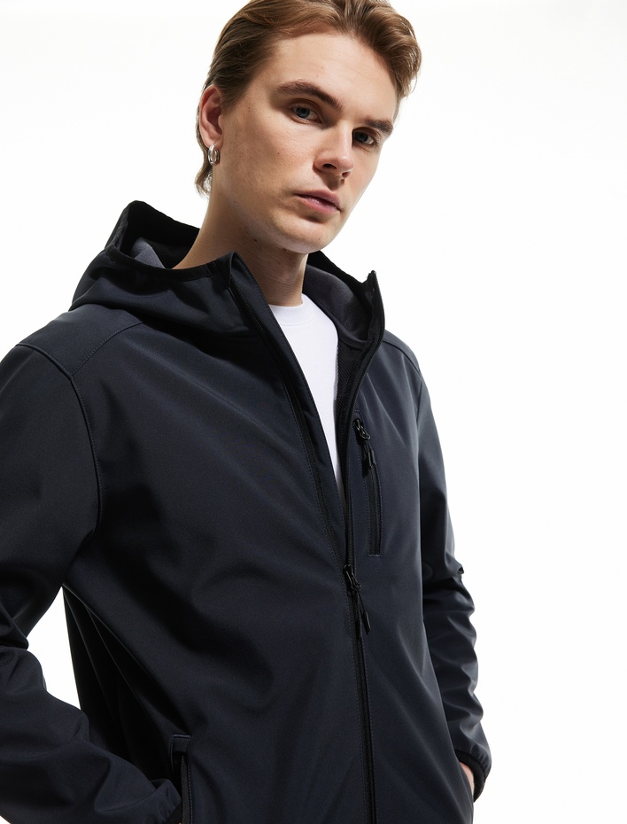  Fermuarlı Cepli Uzun Kollu Slim Fit Kapşonlu Mevsimlik Ceket