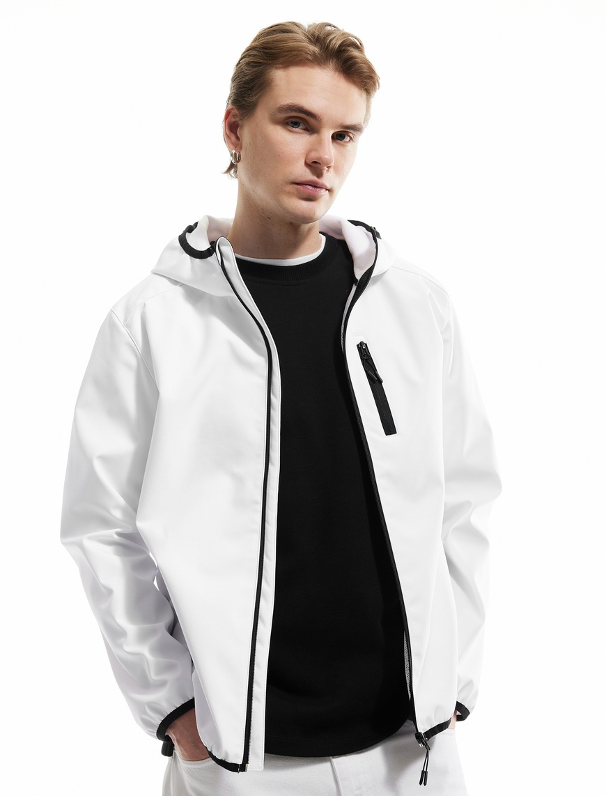   Fermuarlı Cepli Uzun Kollu Slim Fit Kapşonlu Mevsimlik Ceket