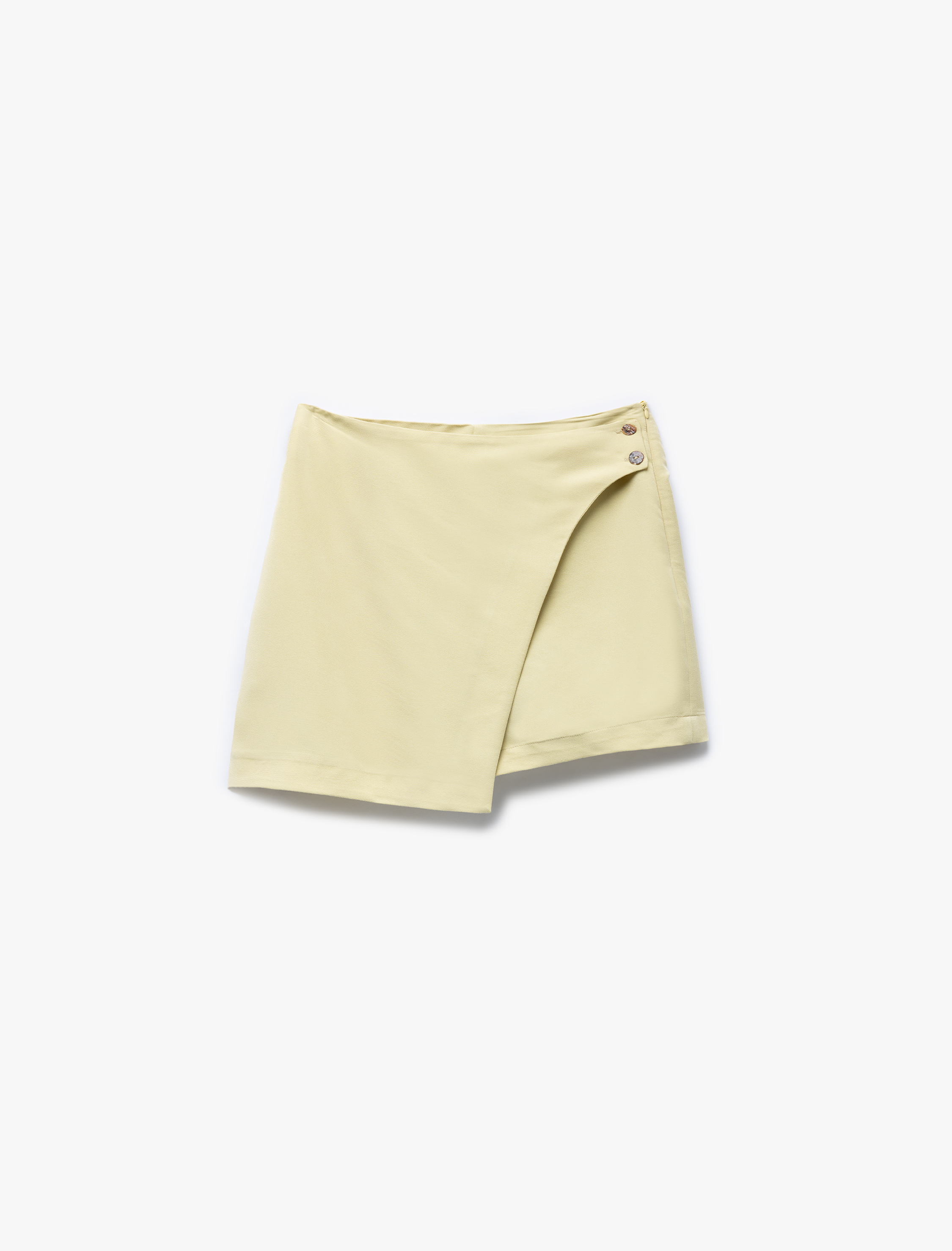   Düğme Detaylı Asimetrik Kruvaze Modal Şort Etek