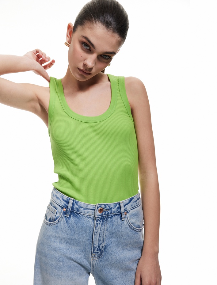  Slim Fit Kolsuz U Yaka Kadın Fitilli Atlet