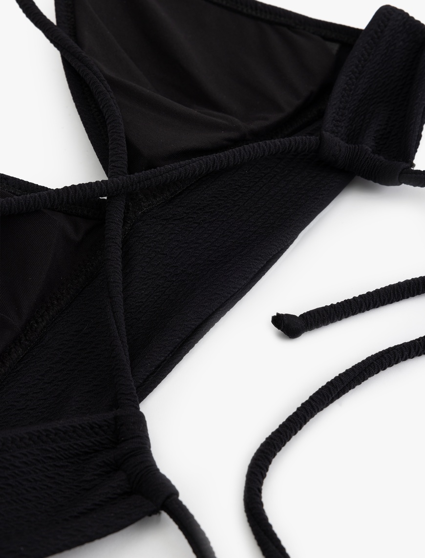   Arkası Çapraz Askılı Bağlama Detaylı Bralet Bikini Üstü