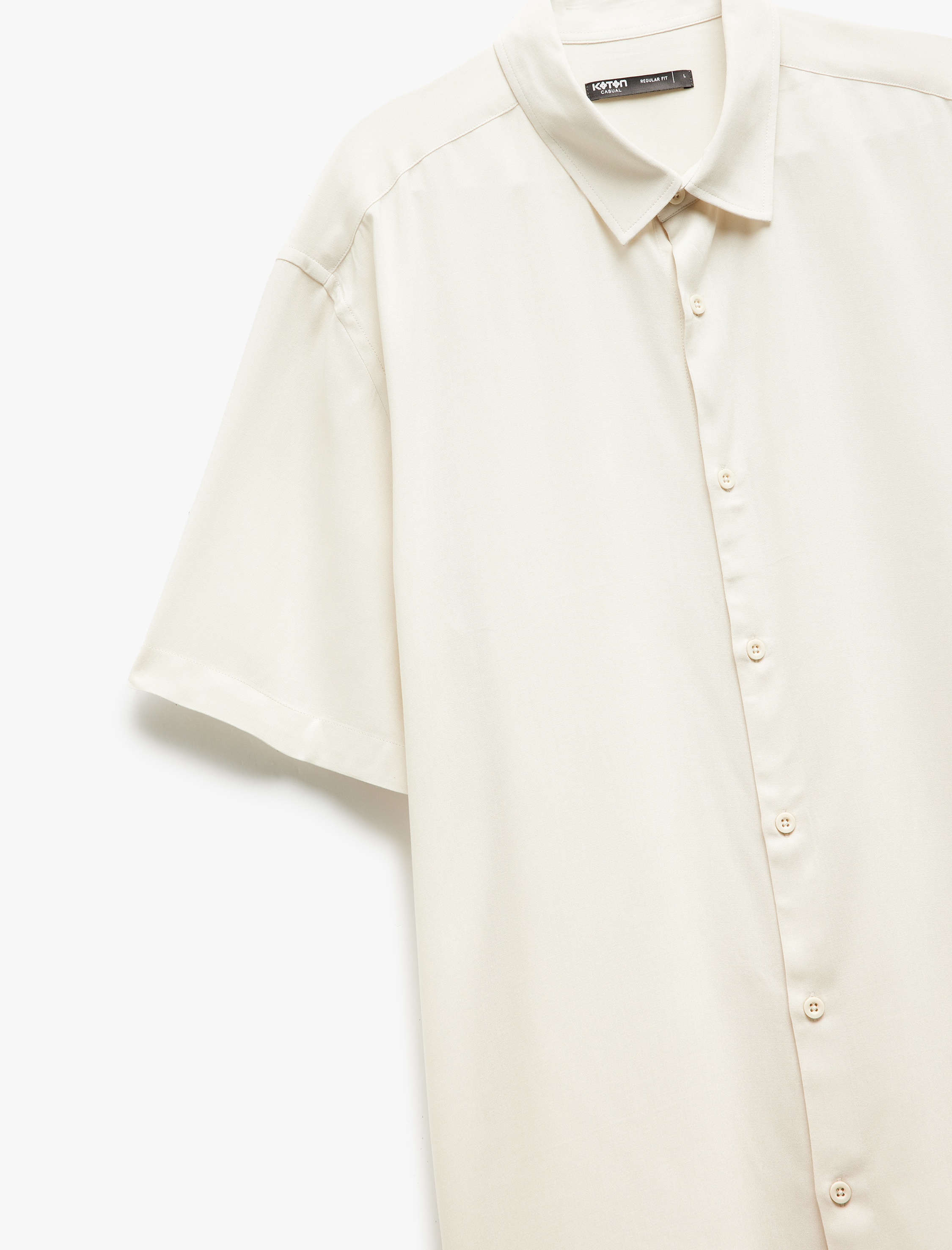   Düğmeli Viskon Regular Fit Klasik Kısa Kollu Gömlek