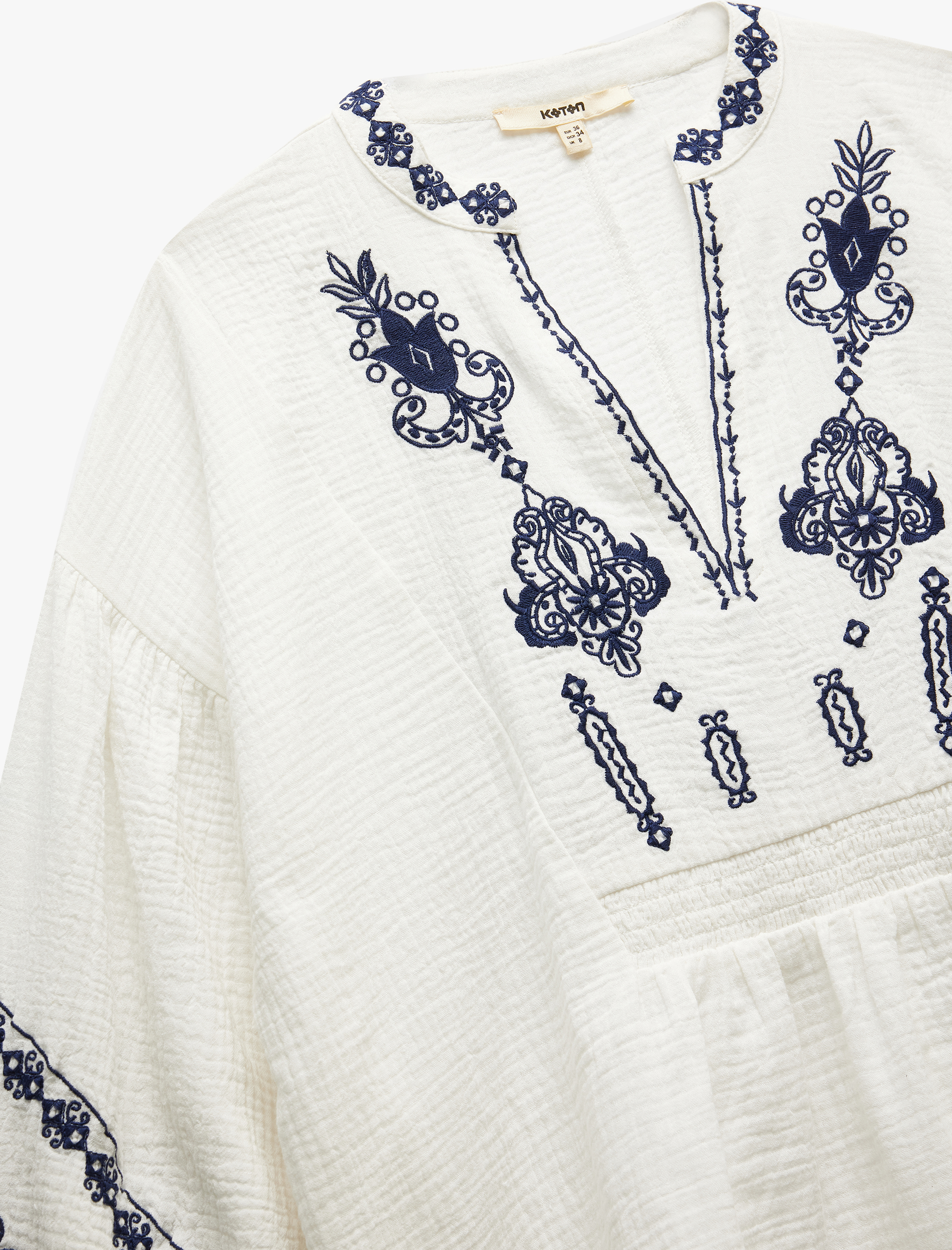 Pamuklu Etnik Desenli Nakışlı Mandarin Yaka 3/4 Balon Kol Müslin Bluz