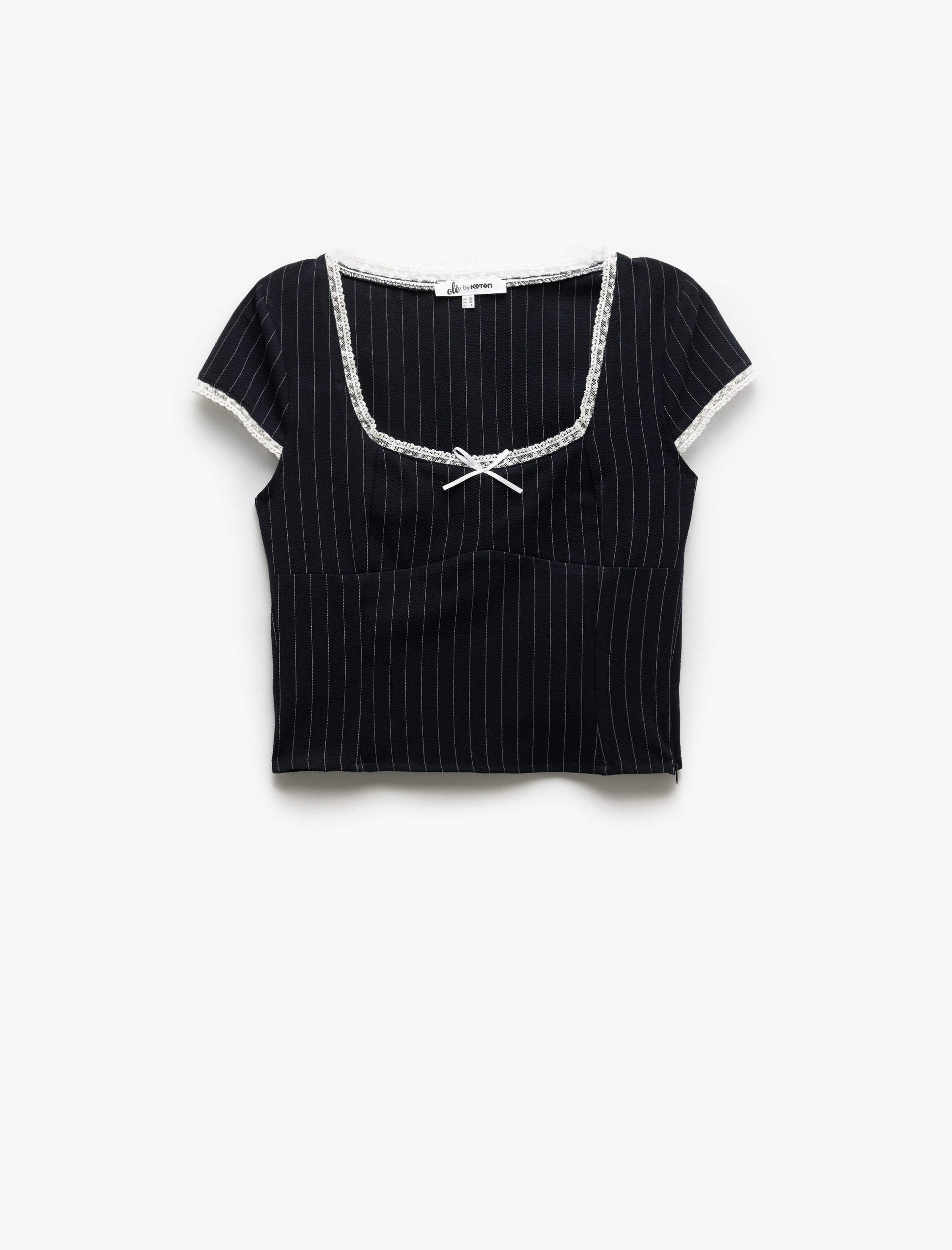Dantel Detaylı Çizgili Kısa Kollu Slim Fit Bluz