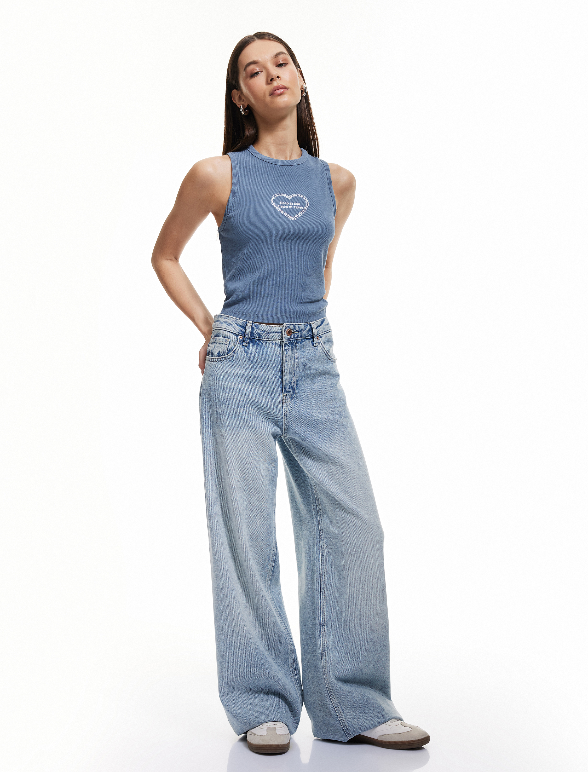   Baskılı Kolsuz Fitilli Halter Yaka Atlet