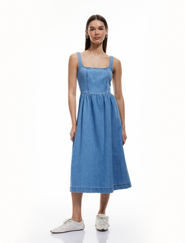  Pamuklu Kalın Askılı Fermuarlı Kare Yaka Denim Midi Elbise