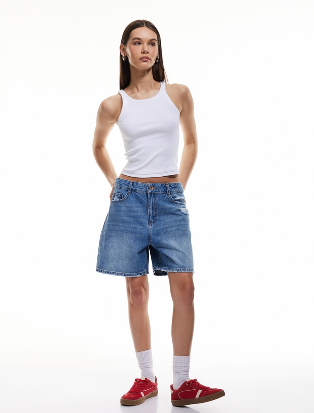 Pamuklu Relax Fit Düğmeli Cepli Denim Şort_0
