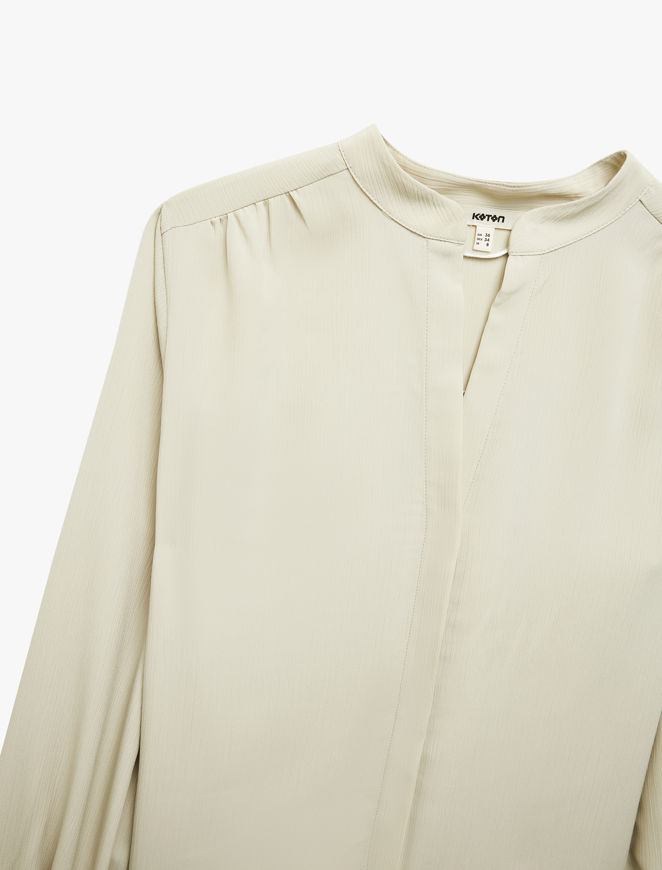 Düğmeli Hakim Yaka Uzun Kollu Saten Gömlek