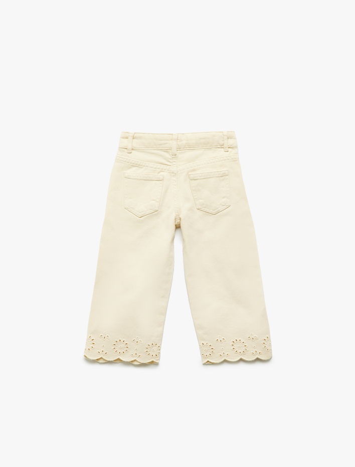 Kız Bebek Çiçek Desenli Brodeli Pamuklu Denim Pantolon