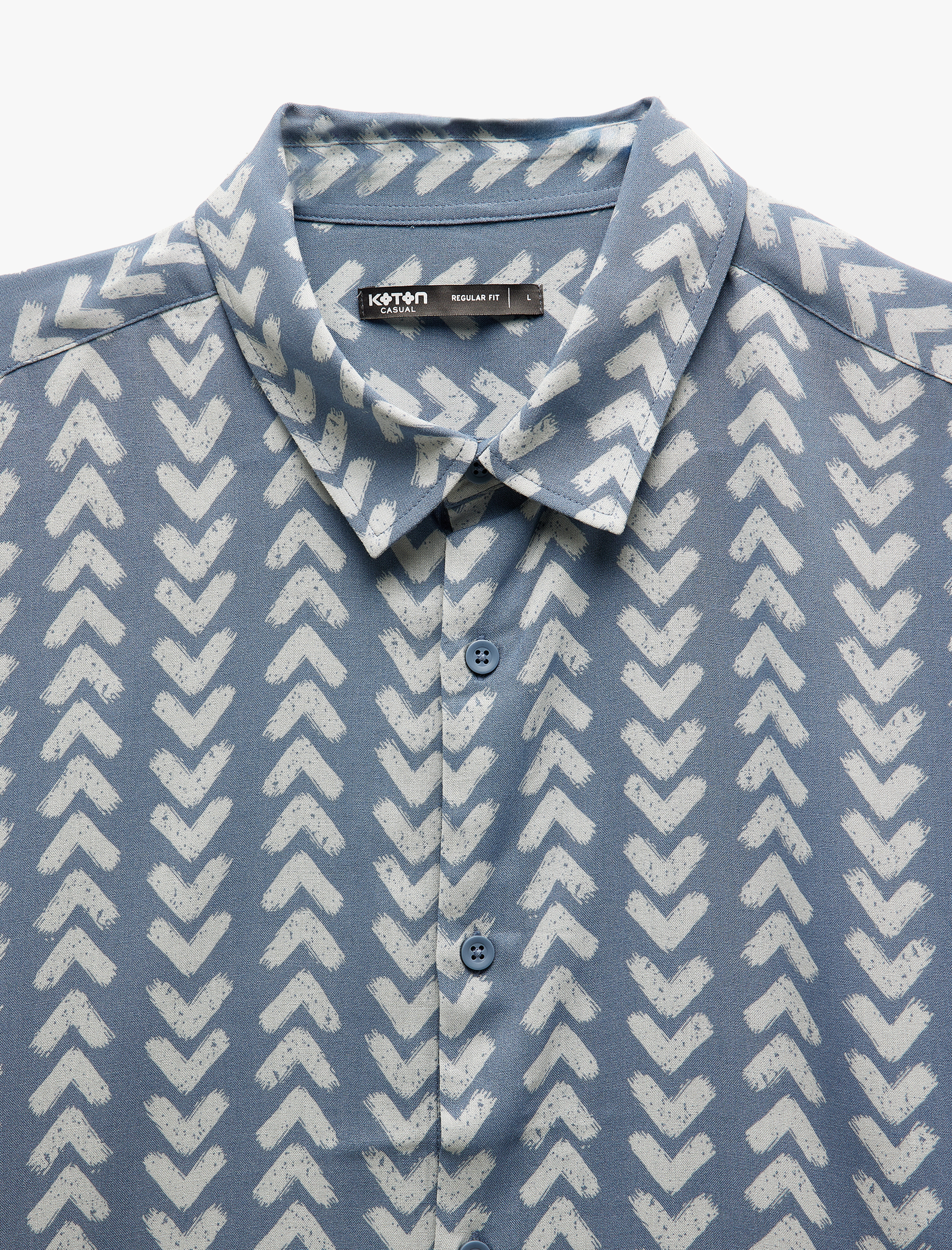   Viskon Regular Fit Kısa Kollu Desenli Gömlek