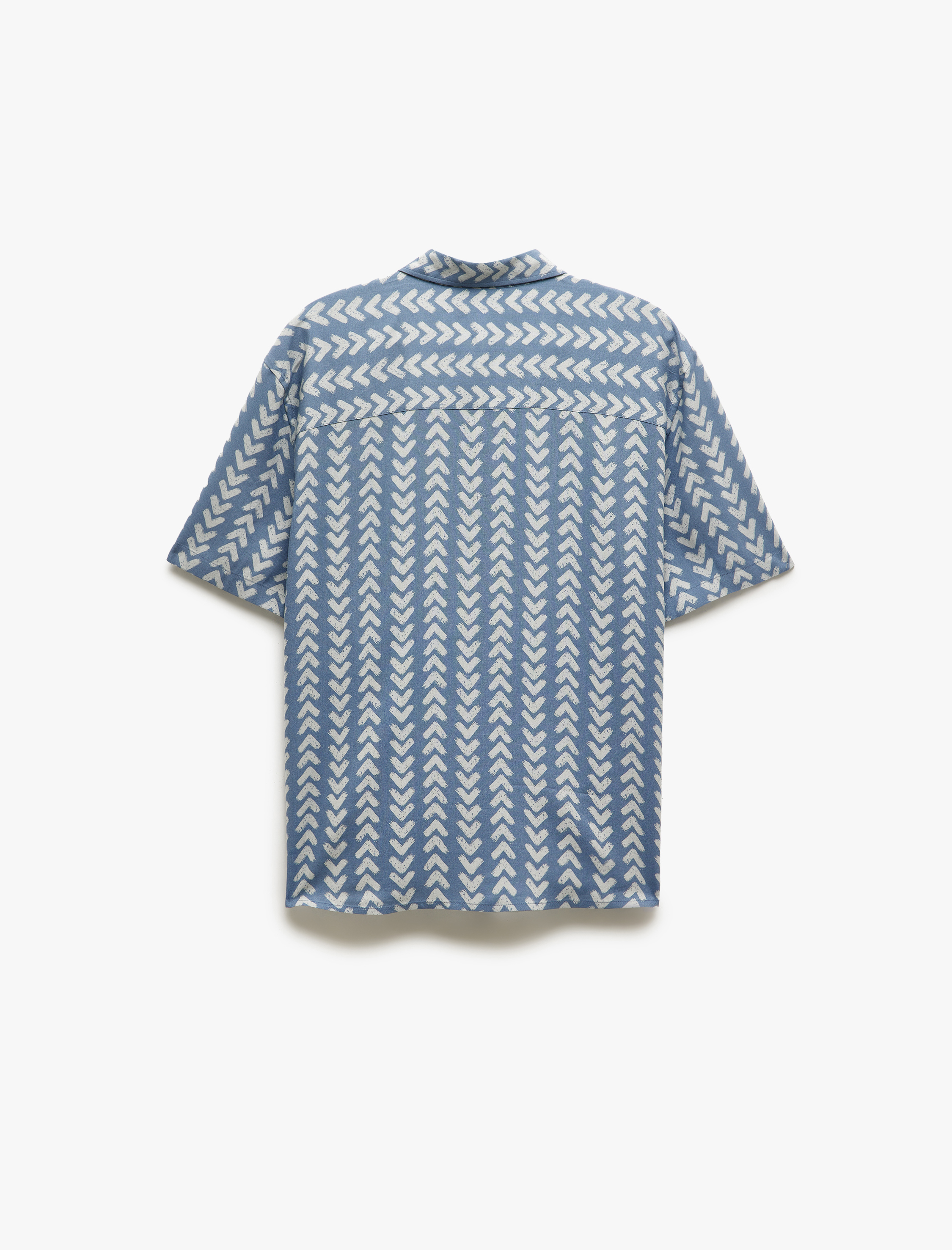   Viskon Regular Fit Kısa Kollu Desenli Gömlek