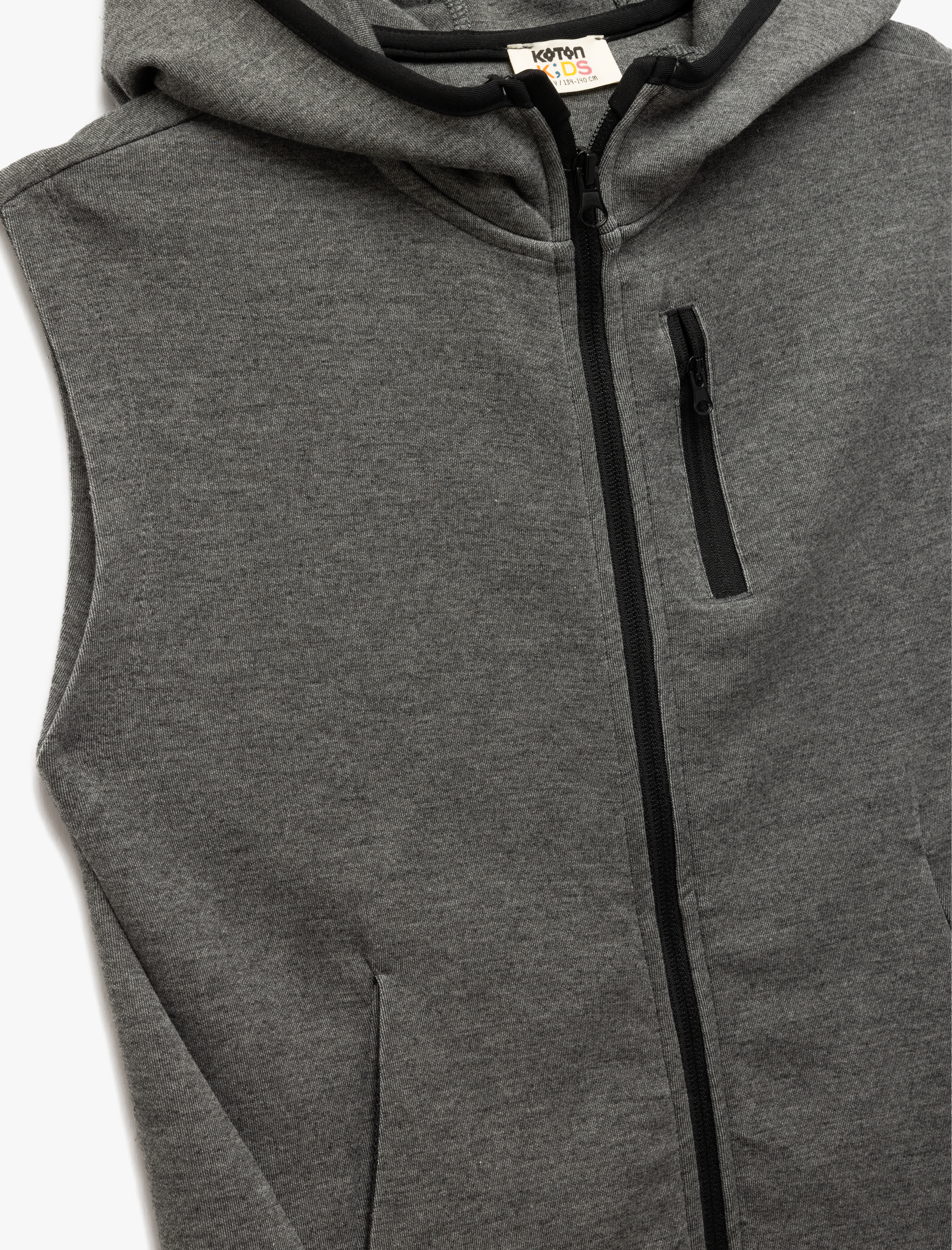  Erkek Çocuk Kapşonlu Fermuar Detaylı Kolsuz Basic Sweatshirt