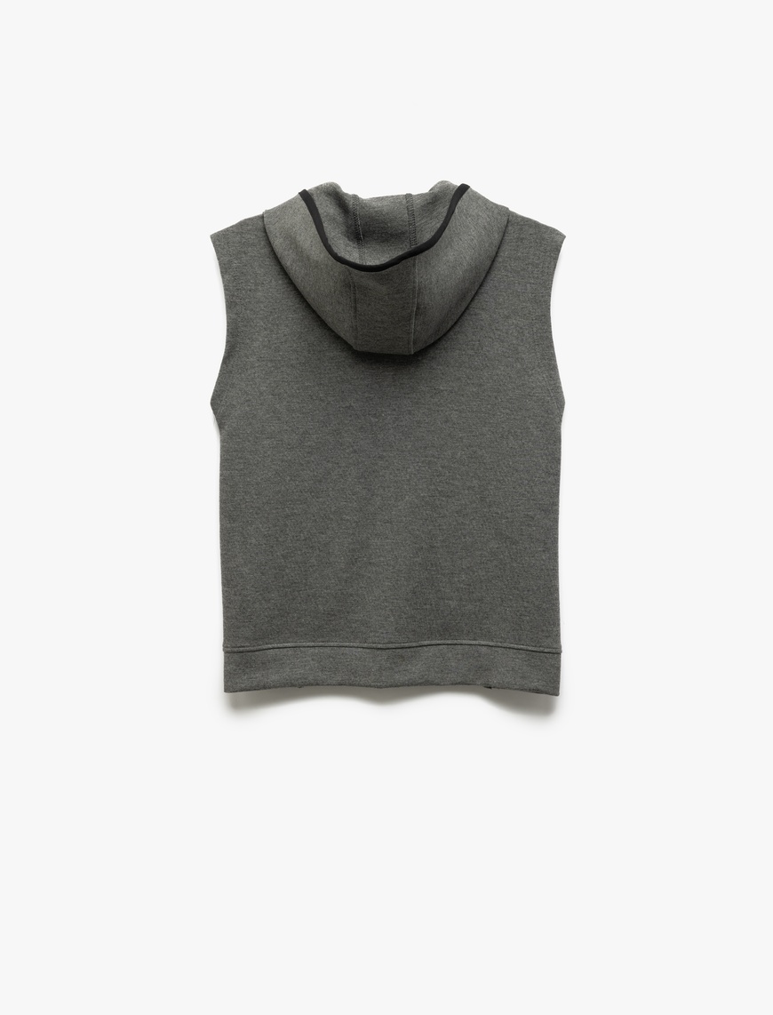  Erkek Çocuk Kapşonlu Fermuar Detaylı Kolsuz Basic Sweatshirt