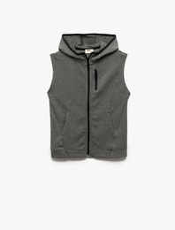 Kapşonlu Fermuar Detaylı Kolsuz Basic Sweatshirt