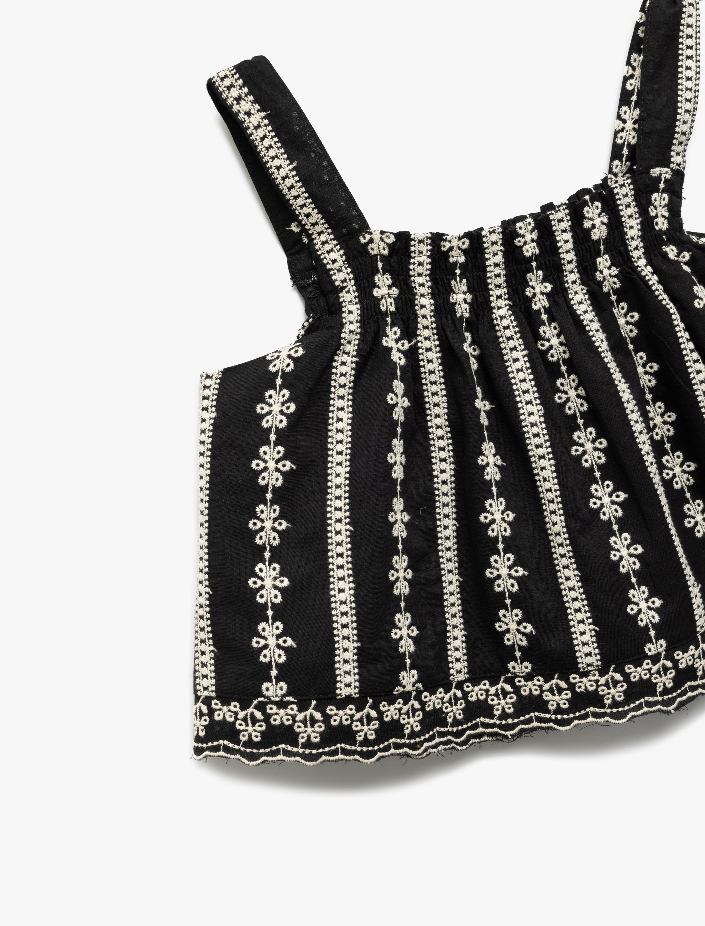  Kız Çocuk Pamuklu Kare Yaka Askılı Brodeli Crop Bluz