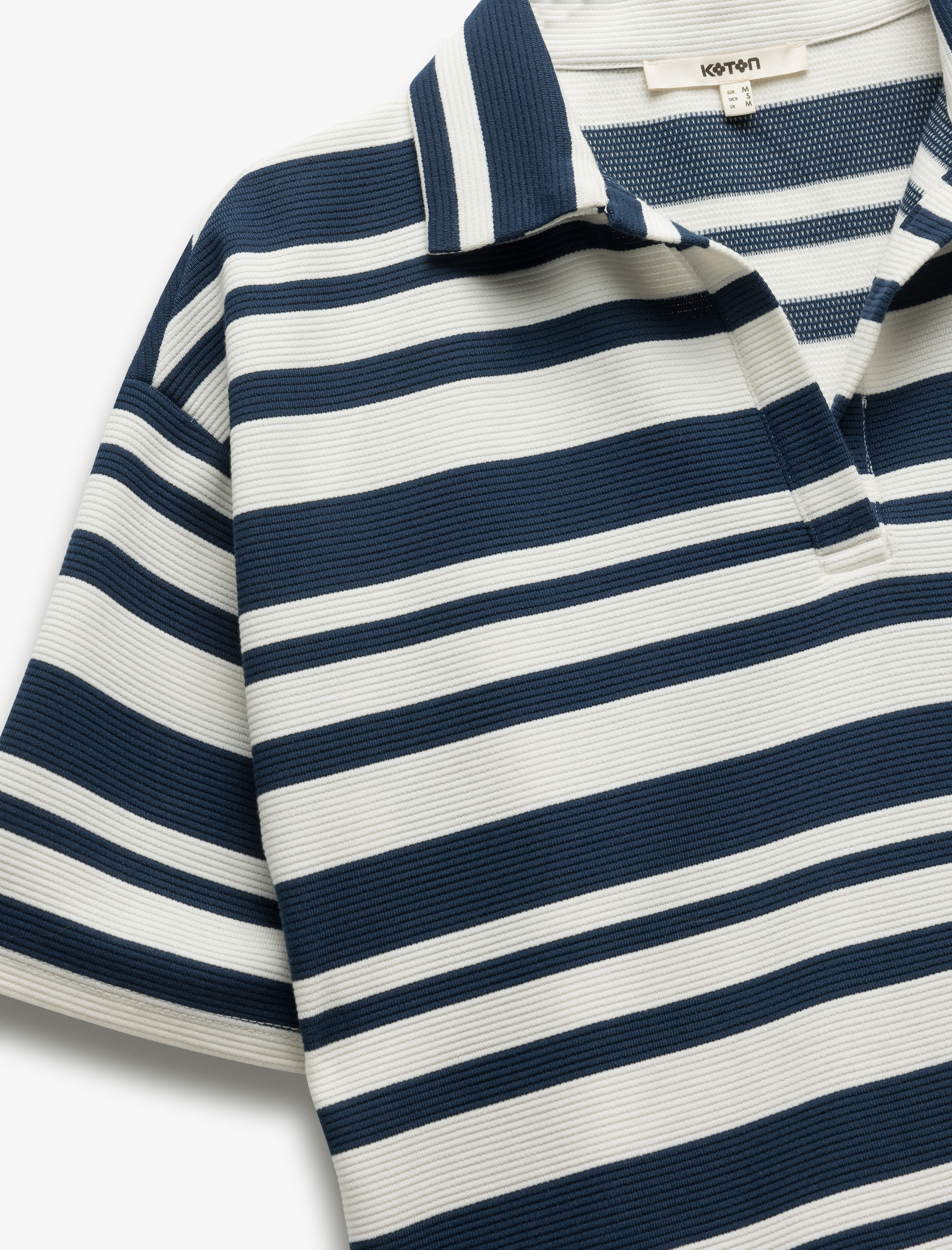   Rahat Kalıp Dokulu Kısa Kollu Polo Yaka Rugby Tişört