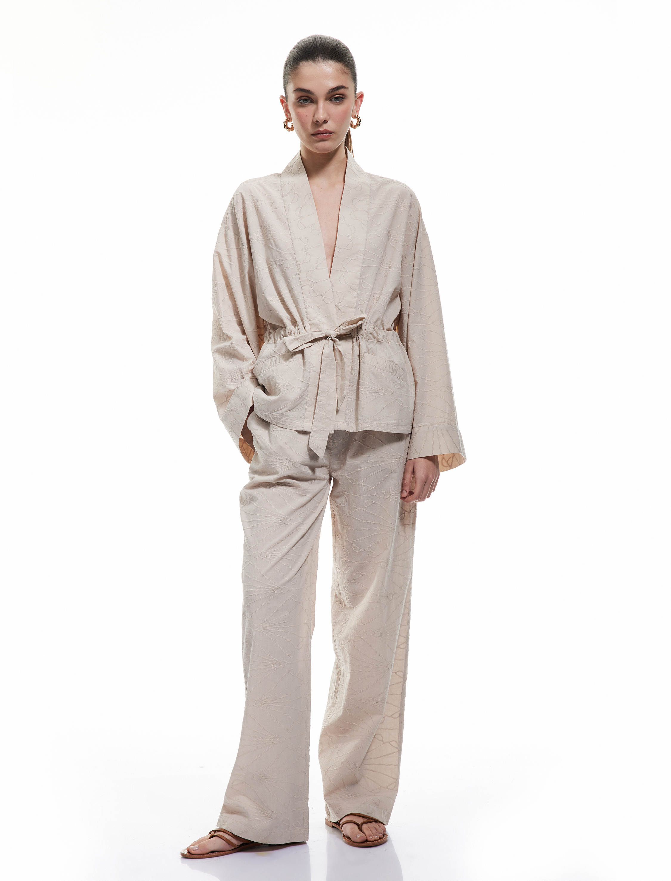   Pamuklu Cepli Fistolu Brodeli Düz Bol Paça Pantolon