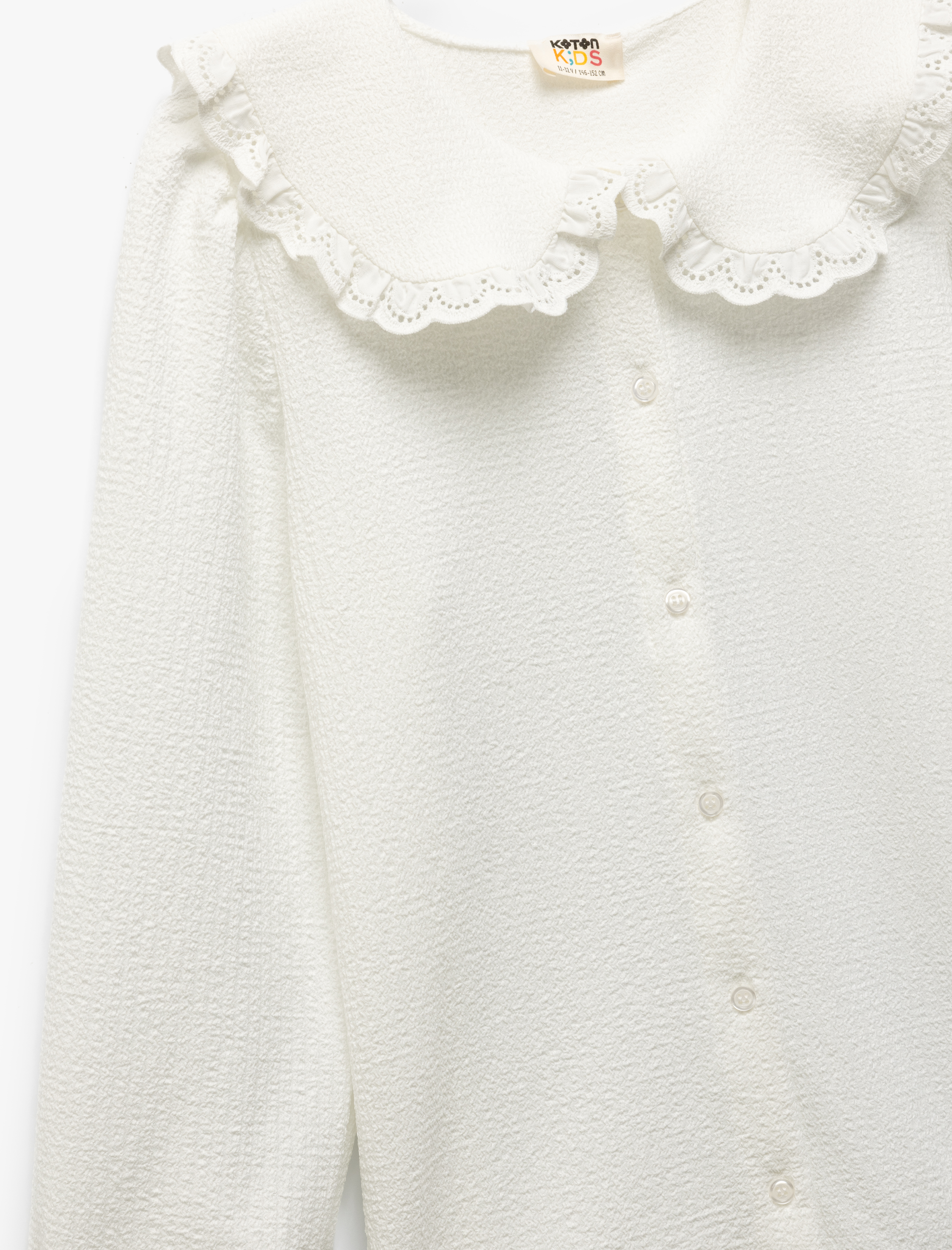  Kız Çocuk Fırfır Detaylı Düğmeli Uzun Kollu Bebe Yaka Bluz