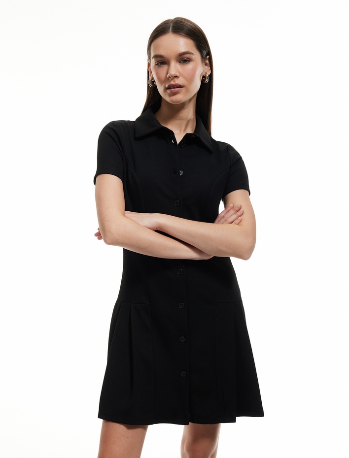  Pileli Mini Düğmeli Kısa Kollu Viskon Karışımlı Polo Yaka Elbise