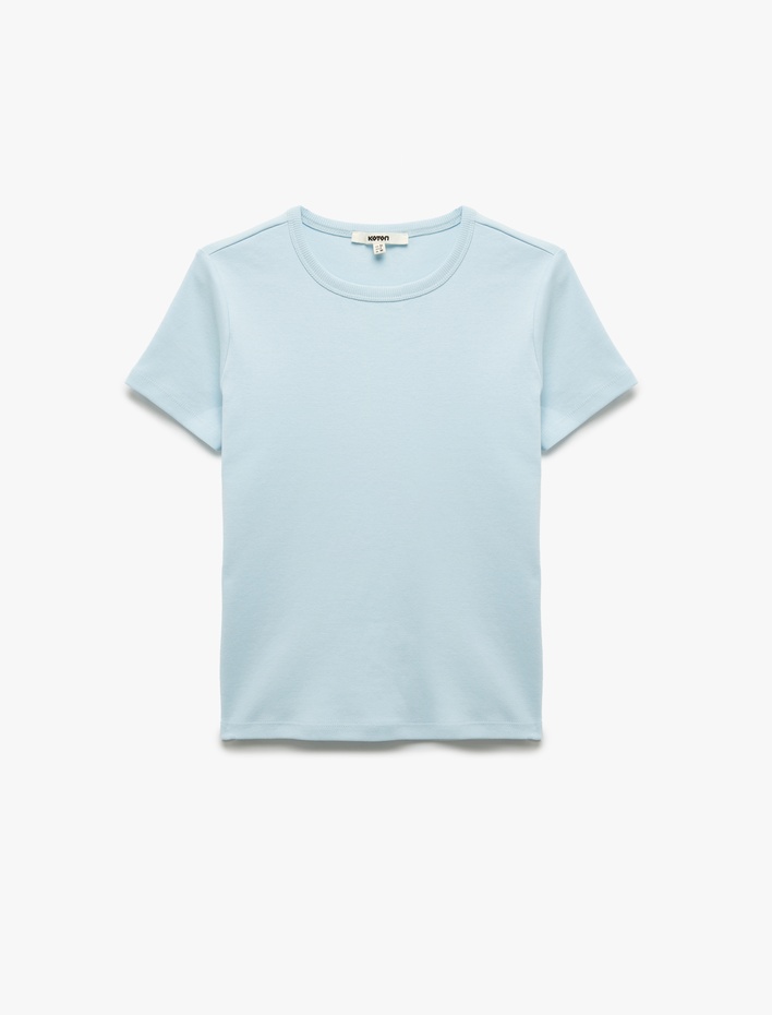  Pamuklu Slim Fit Kısa Kollu Bisiklet Yaka Basic Tişört