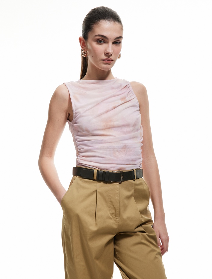  Batik Desenli Drapeli Bisiklet Yaka Kolsuz Tül Bluz