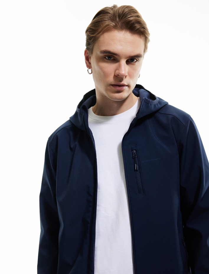  Fermuarlı Cepli Uzun Kollu Slim Fit Kapşonlu Mevsimlik Ceket