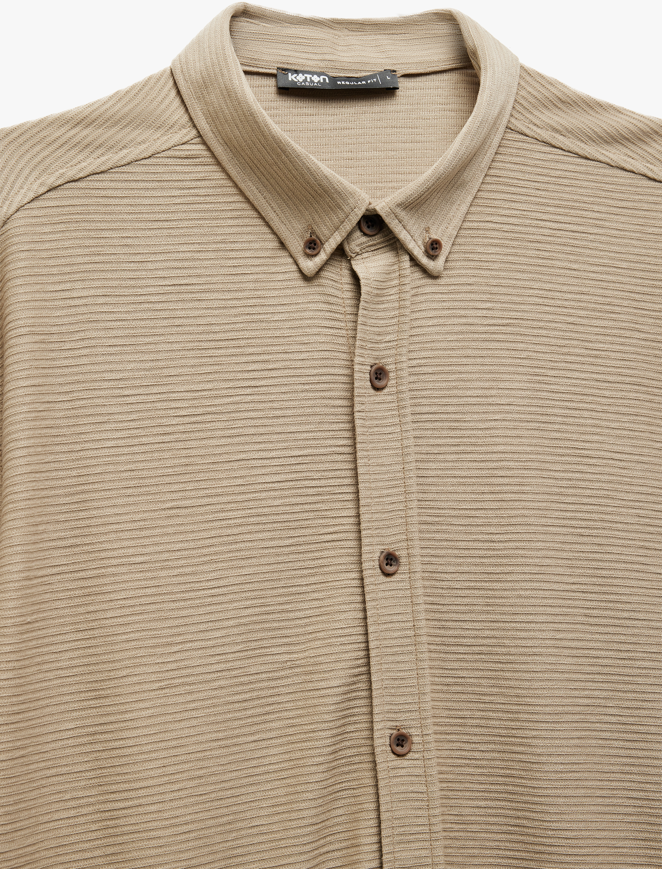   Düğmeli Yaka Dokulu Viskon Karışımlı Regular Fit Klasik Kısa Kollu Gömlek