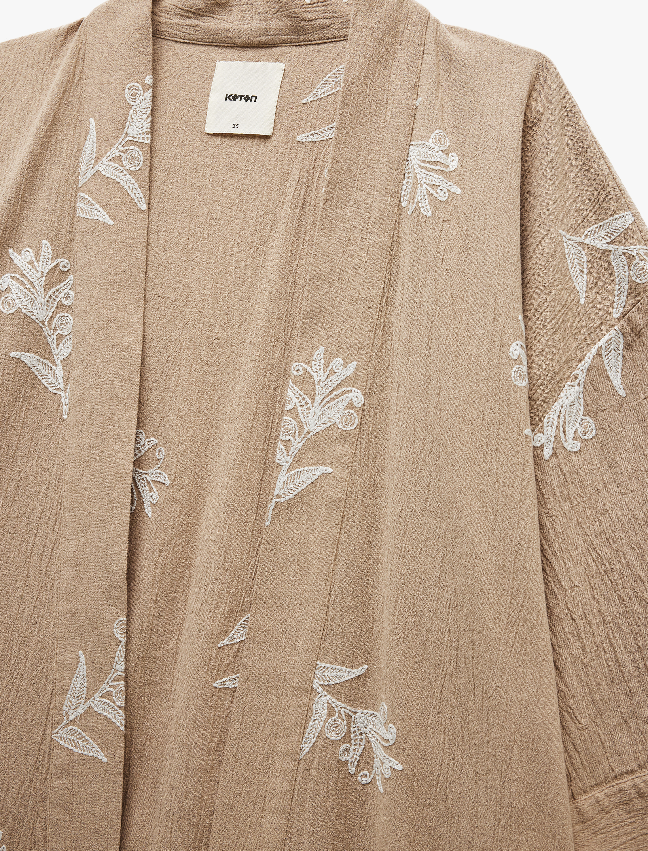   Pamuklu Geniş Kollu Nakışlı Çiçekli Uzun Kimono