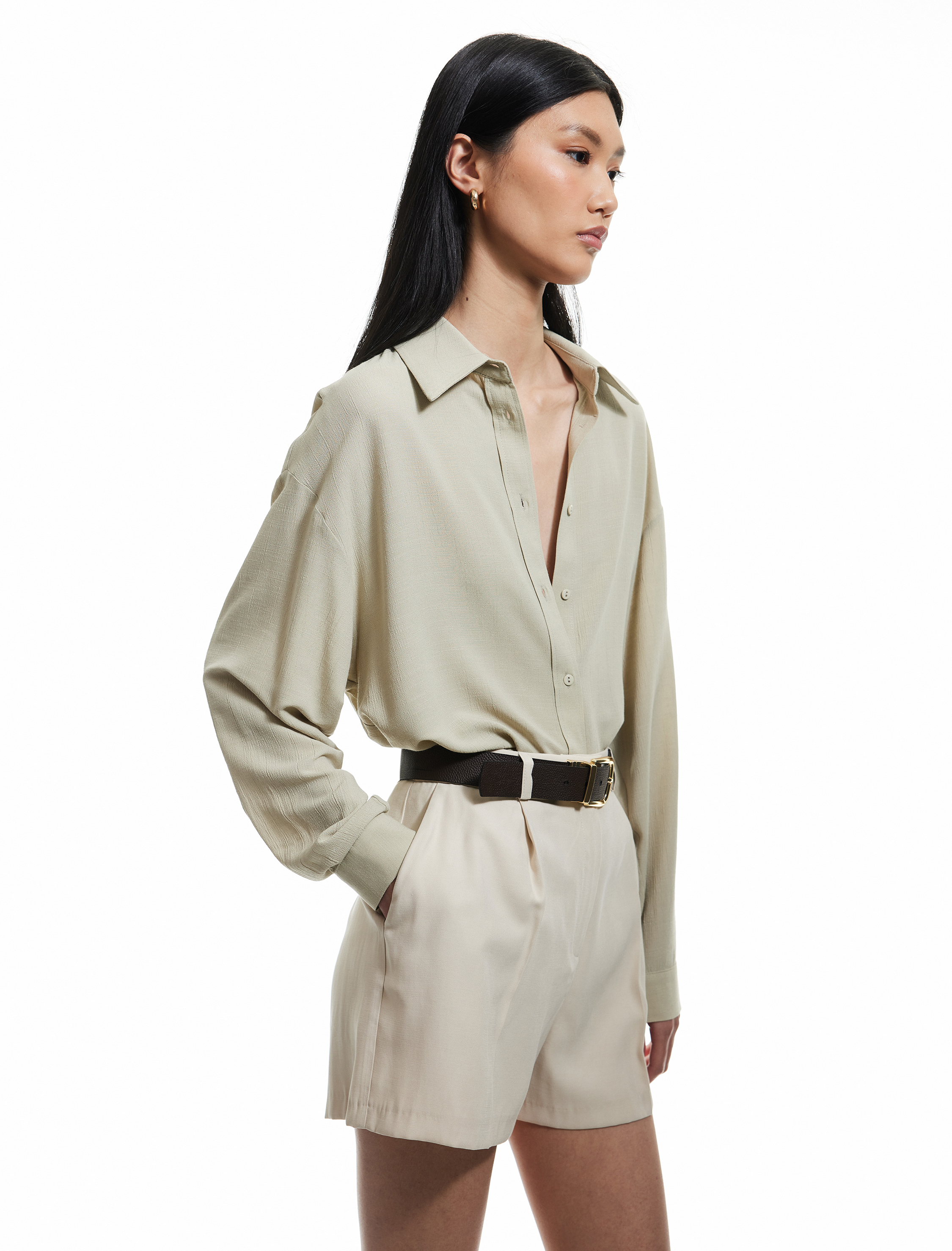 Klasik Yaka Viskon Kumaş Uzun Kollu Gömlek