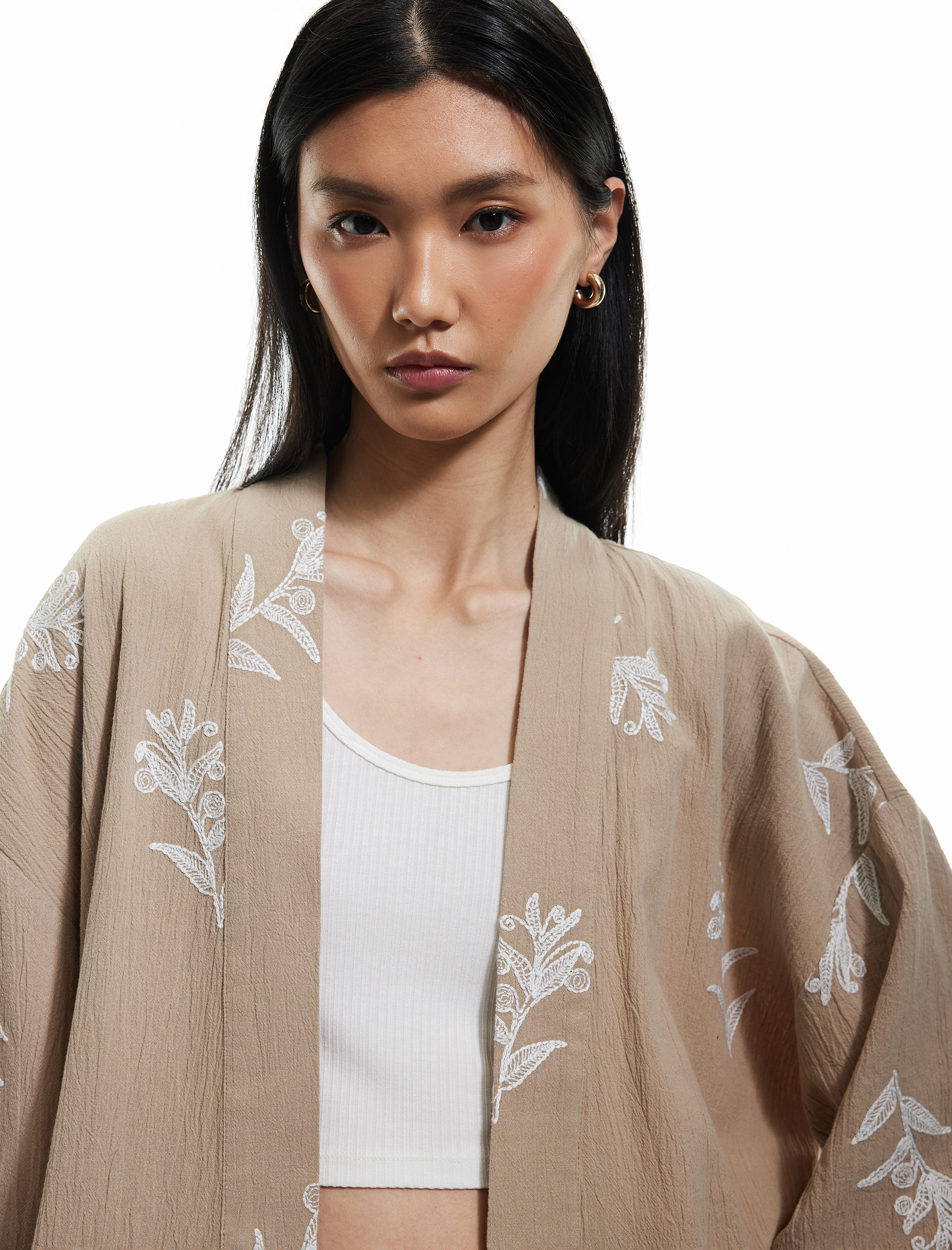   Pamuklu Geniş Kollu Nakışlı Çiçekli Uzun Kimono