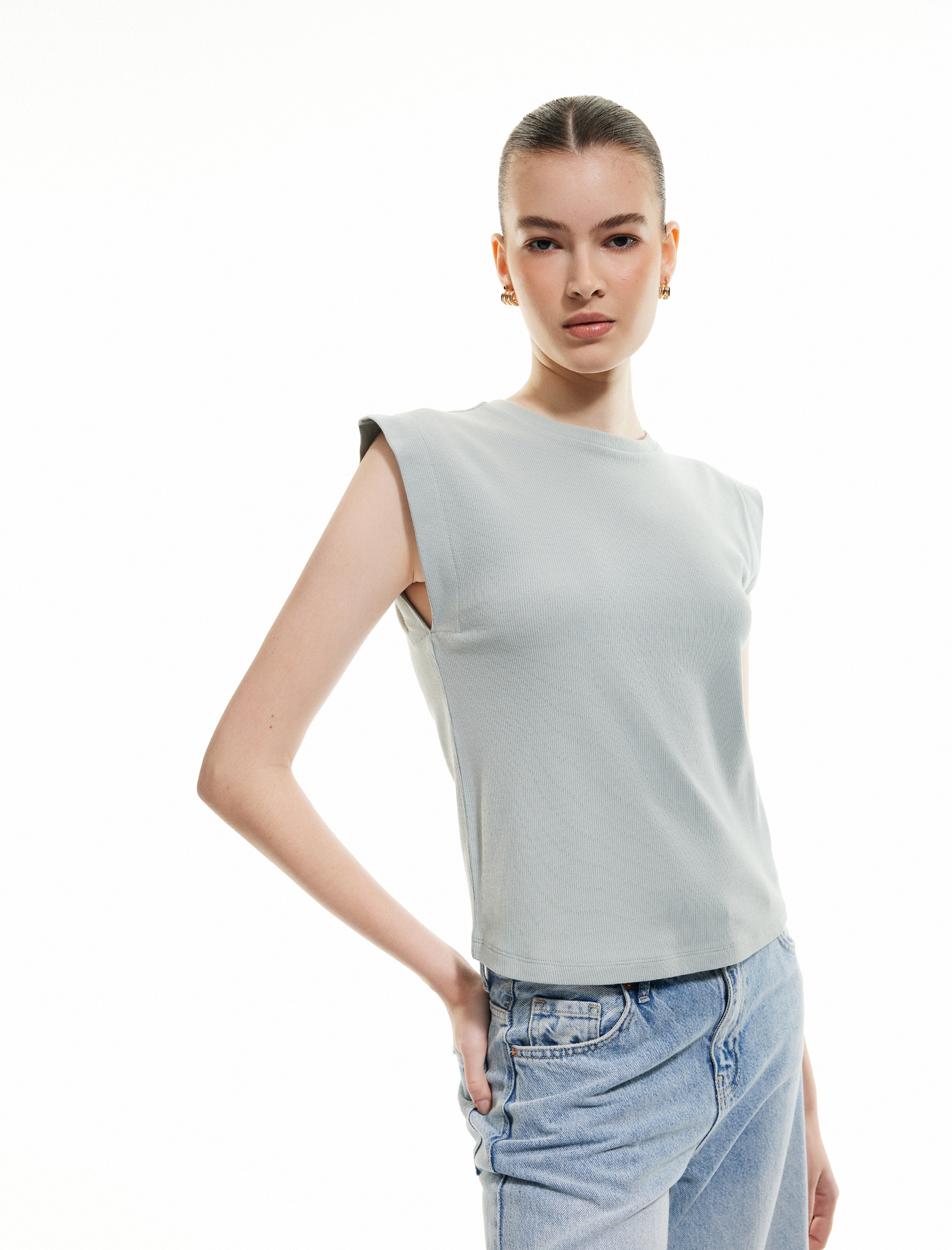   Pamuklu Bisiklet Yaka Kolsuz Basic Tişört